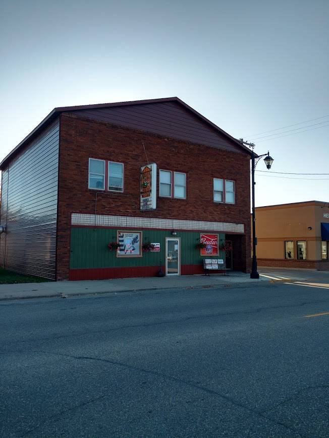 Gateway Pub | meal takeaway | 516 Douglas Ave, Henning, MN 56551, USA | 2185832157 OR +1 218-583-2157