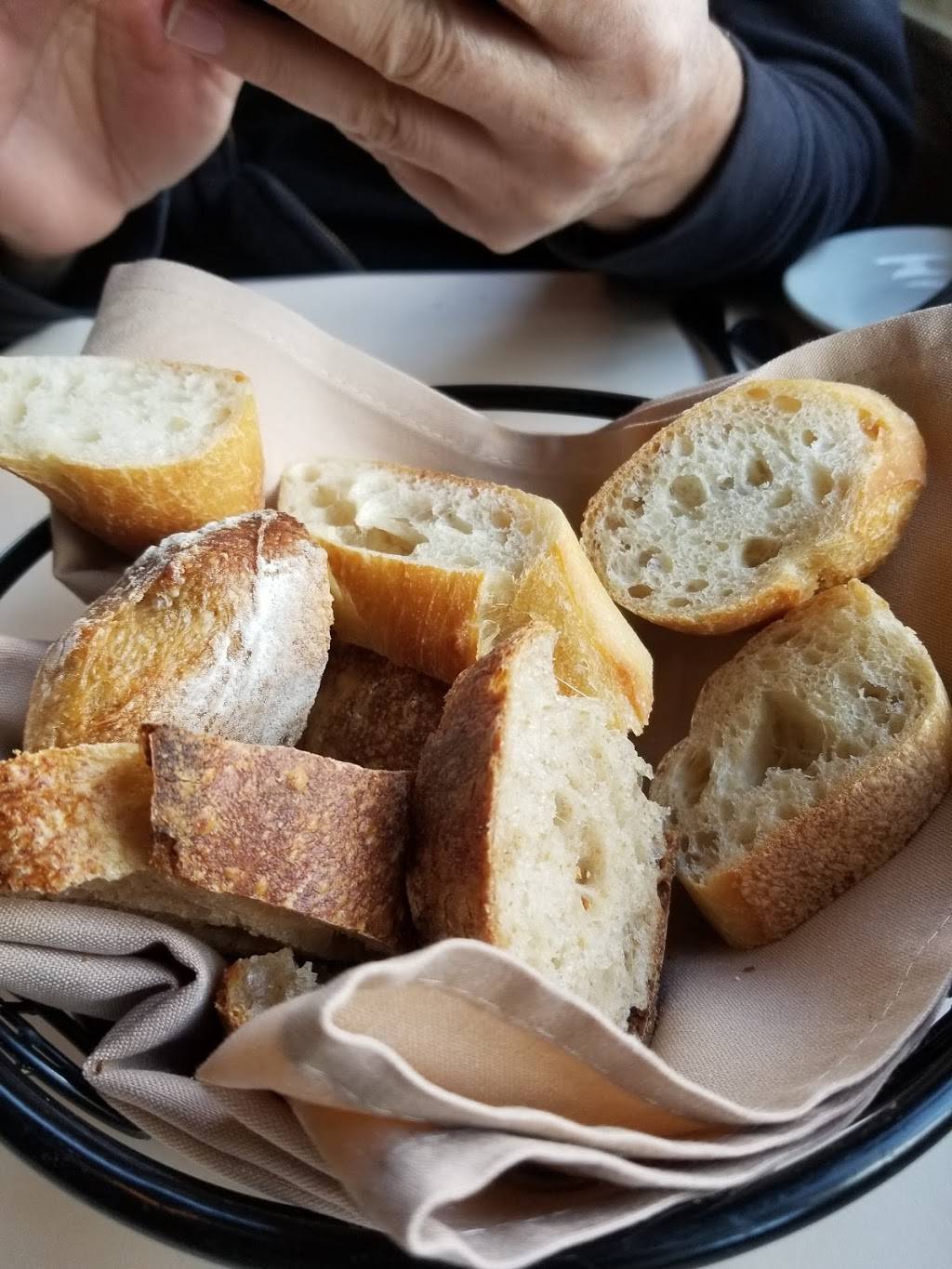 Fringale Restaurant | restaurant | 570 4th St, San Francisco, CA 94107, USA | 4155430573 OR +1 415-543-0573