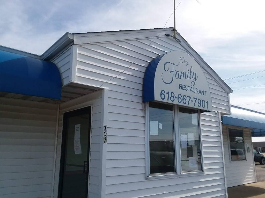 Troy Family Restaurant | restaurant | 307 Bargraves Blvd, Troy, IL 62294, USA | 6186677901 OR +1 618-667-7901