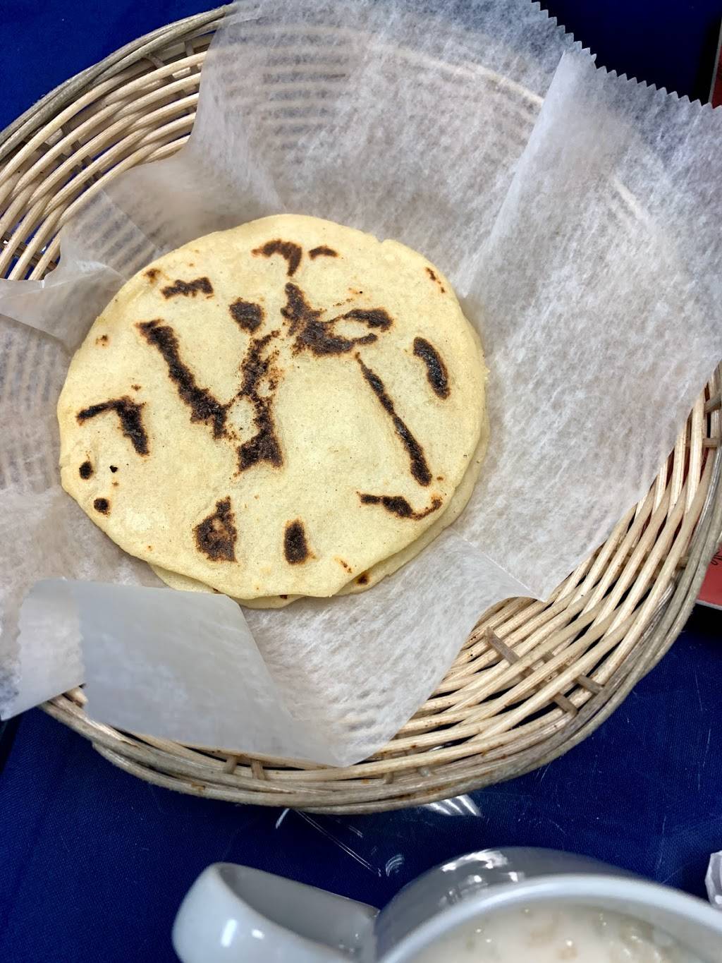 Xelaju | restaurant | 88-30 Parsons Blvd, Jamaica, NY 11432, USA | 7186573366 OR +1 718-657-3366