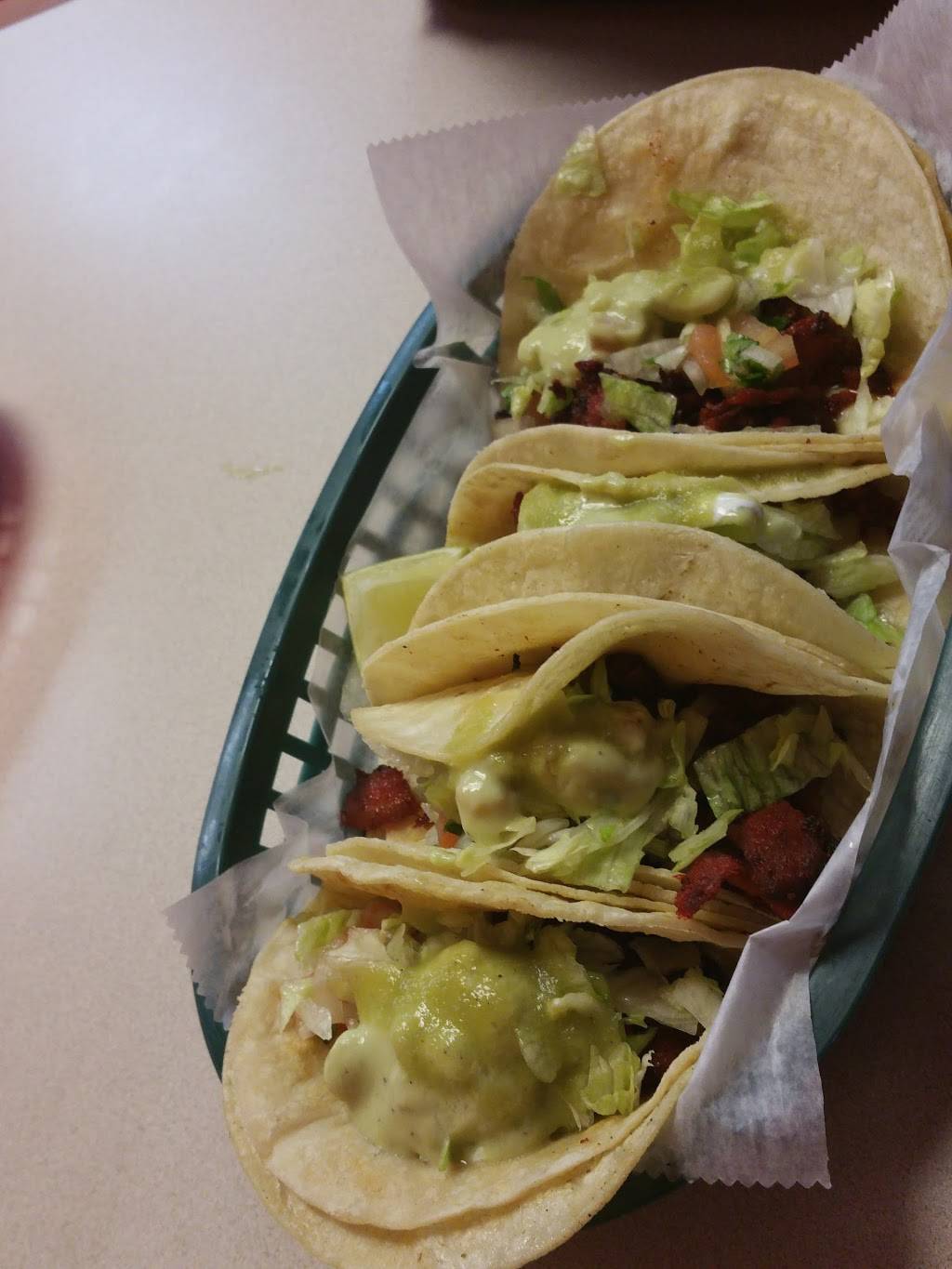 Tacos Lupita | restaurant | 505 Broadway, Lawrence, MA 01841, USA | 9786814517 OR +1 978-681-4517