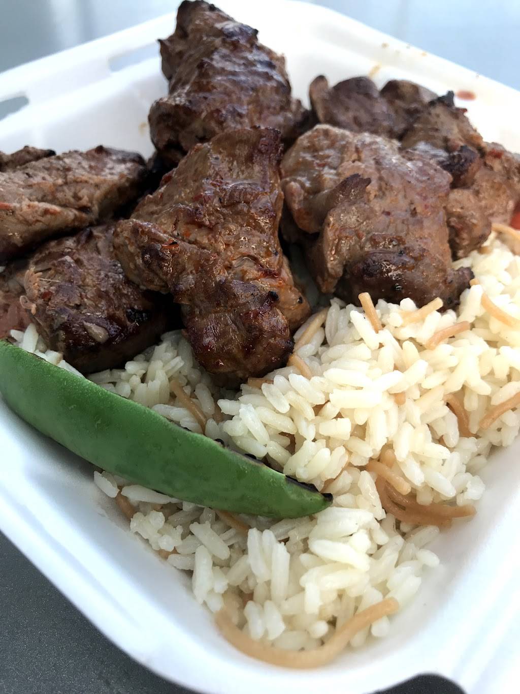 Hayats Kitchen | restaurant | 3315 Cahuenga Blvd, Los Angeles, CA 90068, USA | 3235125300 OR +1 323-512-5300