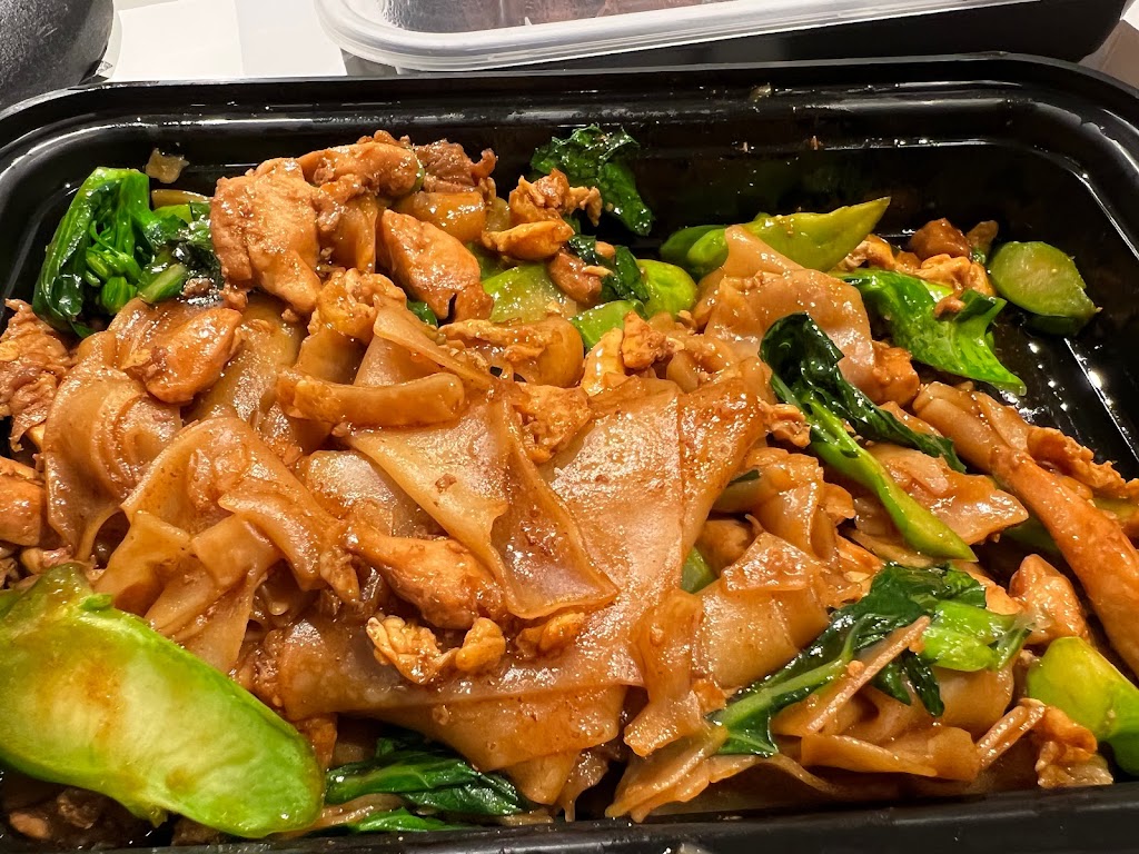 Tuk Tuk Thai Ventana Restaurant | restaurant | 6878 E Sunrise Dr #160, Tucson, AZ 85750, USA | 5204991999 OR +1 520-499-1999