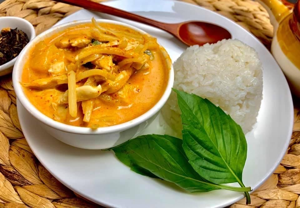 Little Thai Cafe | restaurant | 12002 Richmond Ave., Houston, TX 77082, USA | 8326178811 OR +1 832-617-8811