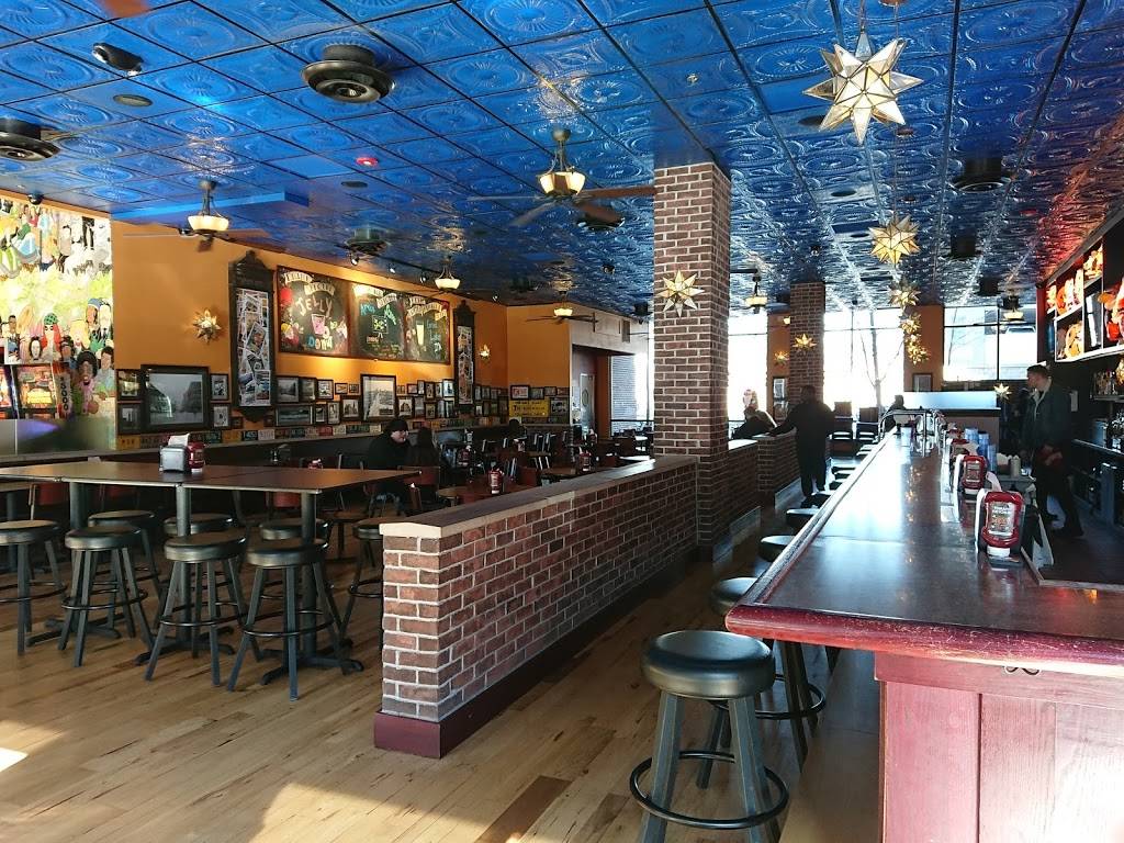 Melt Bar and Grilled | restaurant | 840 N High St, Columbus, OH 43215, USA | 6144531150 OR +1 614-453-1150