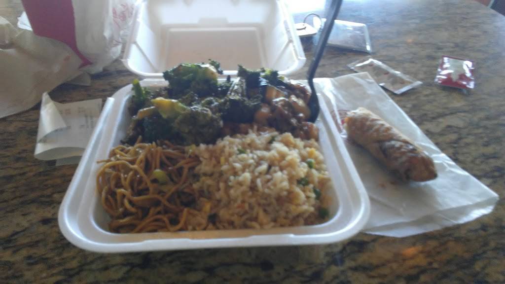 Panda Express | meal takeaway | 9867 Magnolia Ave, Riverside, CA 92503, USA | 9513438948 OR +1 951-343-8948