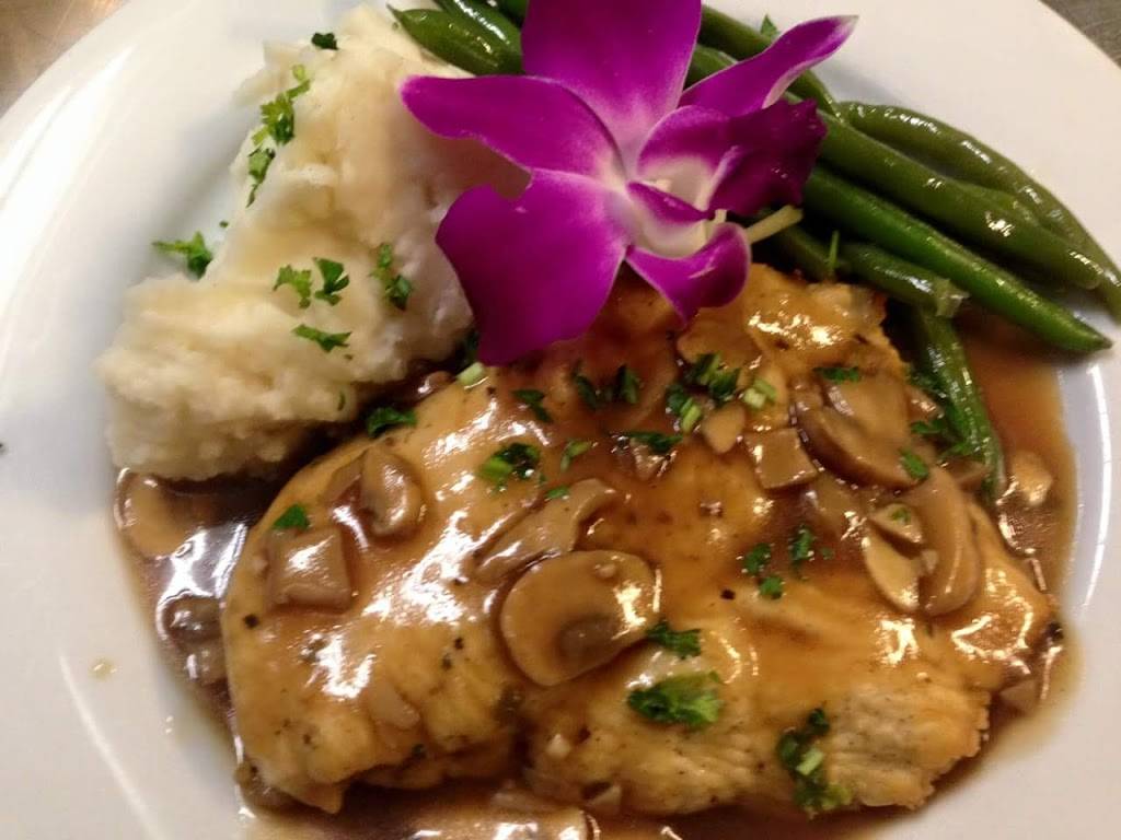 Broadneck Grill | restaurant | 74 Central Ave, Edgewater, MD 21037, USA | 4109563366 OR +1 410-956-3366