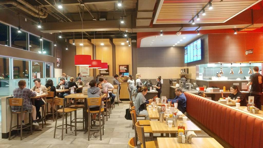 Smashburger | restaurant | 130 General Stilwell Dr Suite 108, Marina, CA 93933, USA | 8319201250 OR +1 831-920-1250