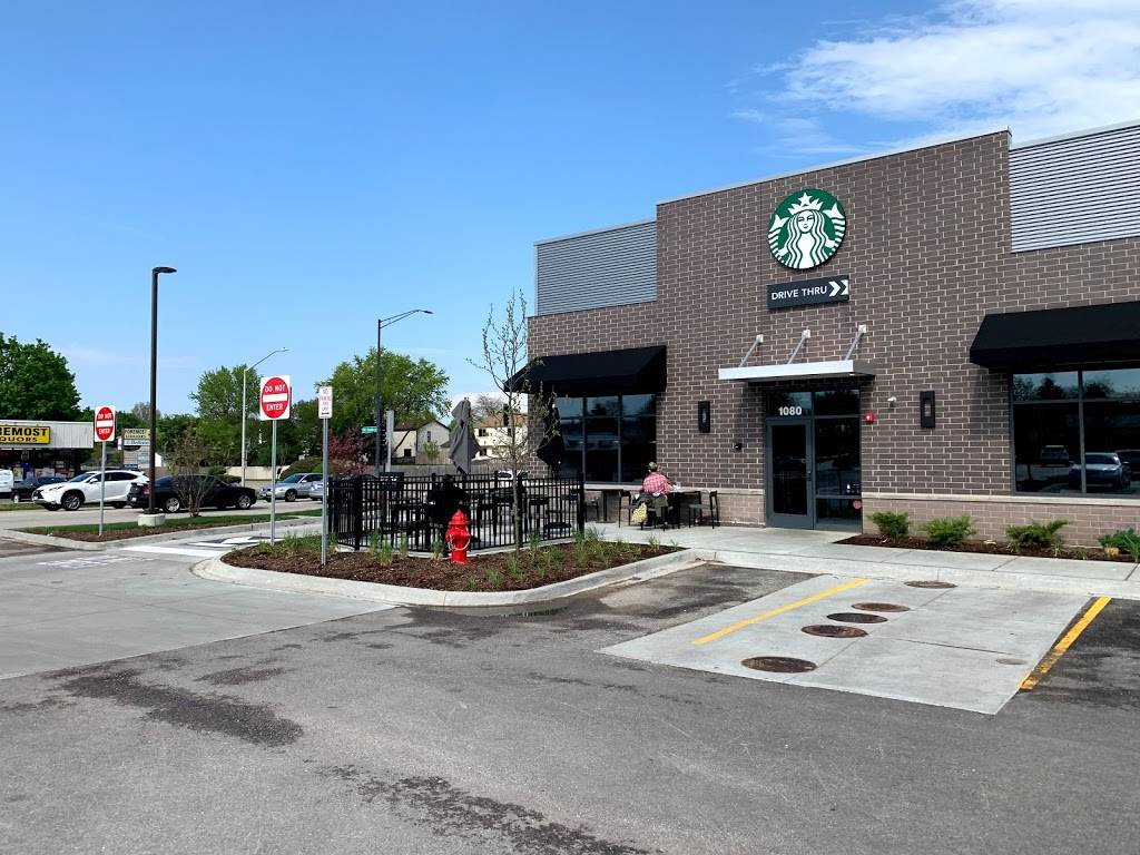 Starbucks | cafe | 1080 S Roselle Rd, Schaumburg, IL 60193, USA | 8478959585 OR +1 847-895-9585