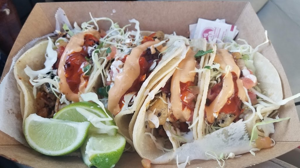 Mariscos el Yaqui | restaurant | 1626 S Broadway, Santa Ana, CA 92707, USA | 7142061844 OR +1 714-206-1844