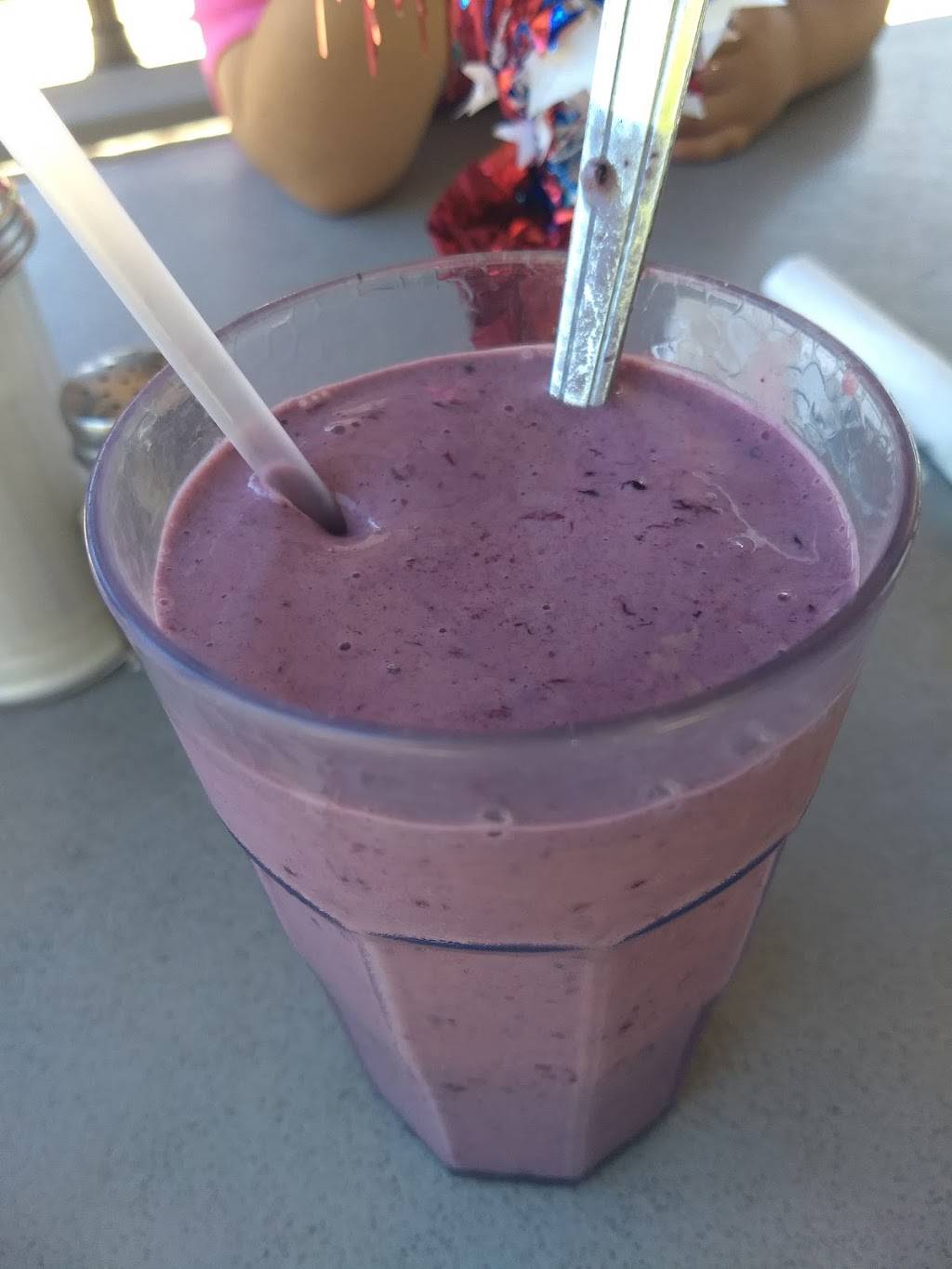 Renees Cafe | restaurant | 1005 N Main St, Lakeport, CA 95453, USA | 7072631058 OR +1 707-263-1058