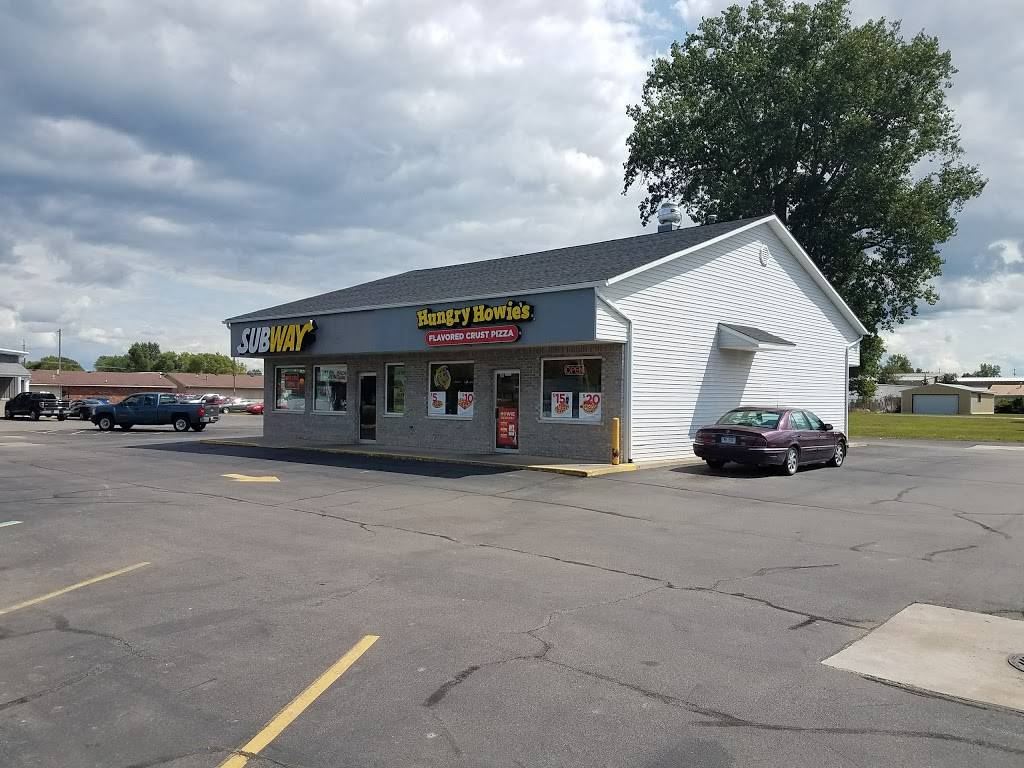 Hungry Howies Pizza | meal delivery | 1123 W Broad St, Chesaning, MI 48616, USA | 9898455450 OR +1 989-845-5450