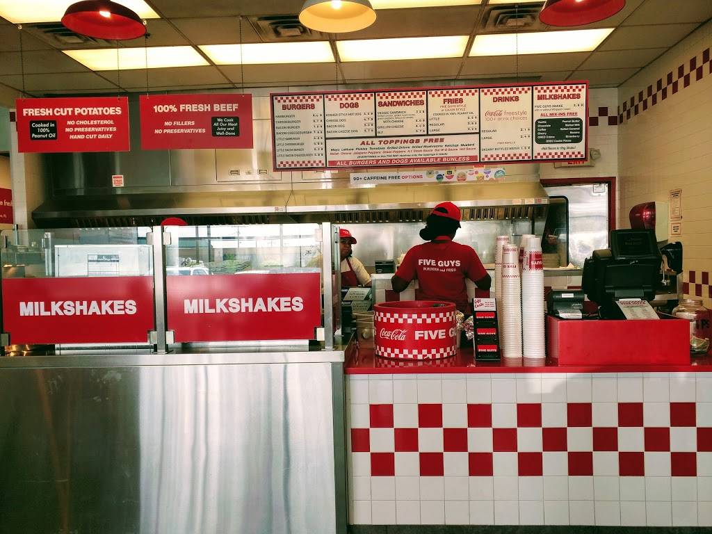 Five Guys | meal takeaway | 24548 West 12 Mile Road, Southfield, MI 48034, USA | 2483543483 OR +1 248-354-3483