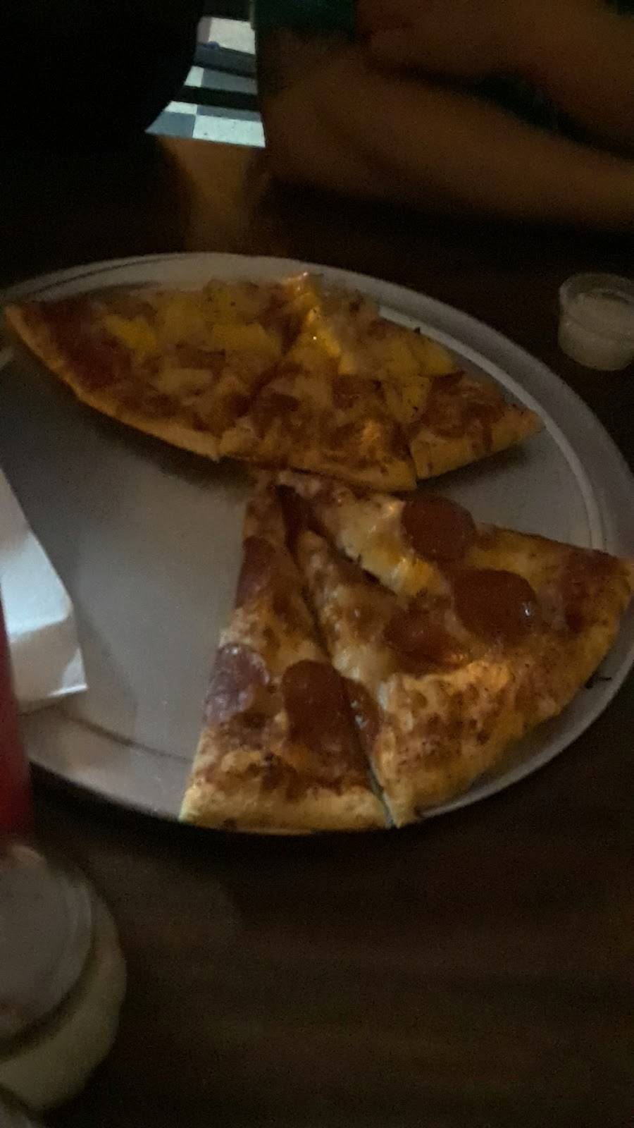 Pirate Pizza | restaurant | 1550 E Manning Ave, Reedley, CA 93654, USA | 5596430797 OR +1 559-643-0797