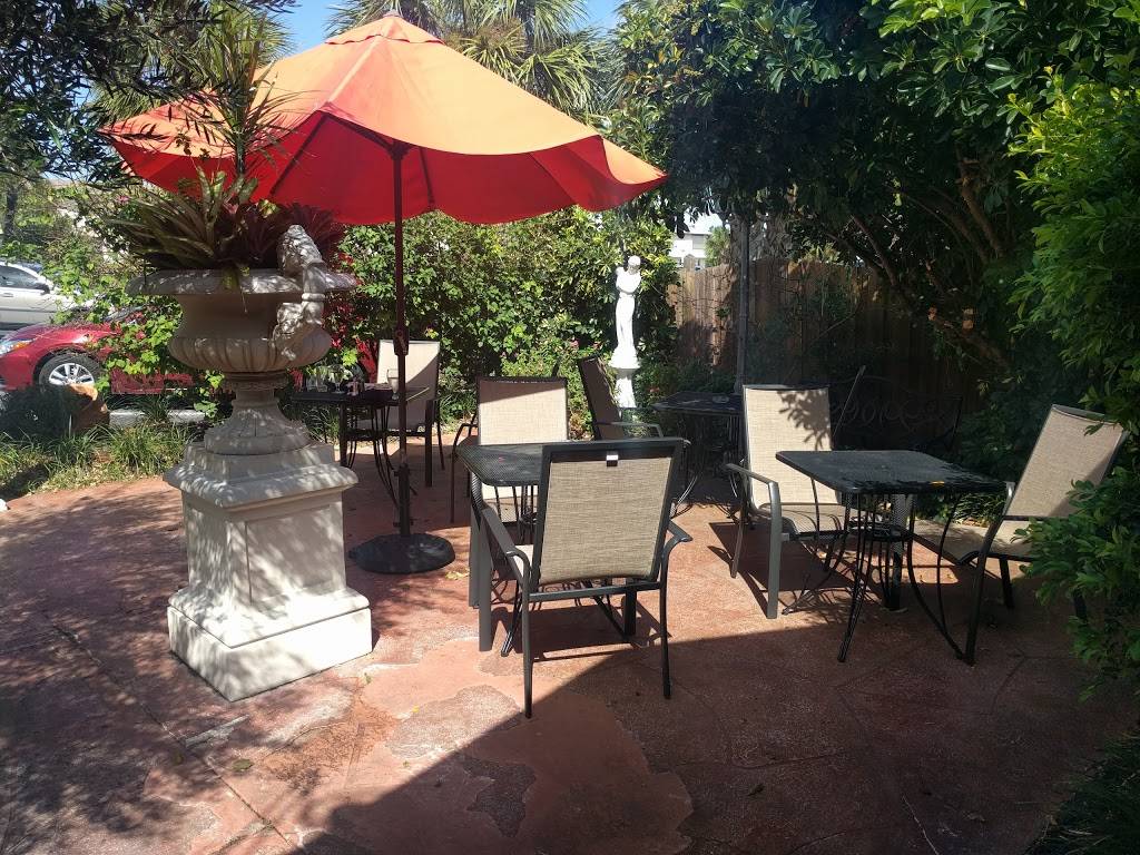 Skewers Mediterranean Grille | restaurant | 144 5th Ave, Indialantic, FL 32903, USA | 3217278944 OR +1 321-727-8944