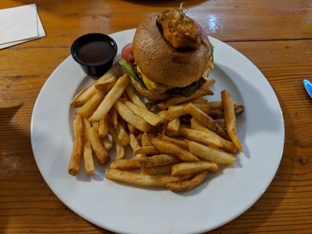 Wild Wing | restaurant | 824 Palace Rd #1, Napanee, ON K7R 3K9, Canada | 6133545464 OR +1 613-354-5464