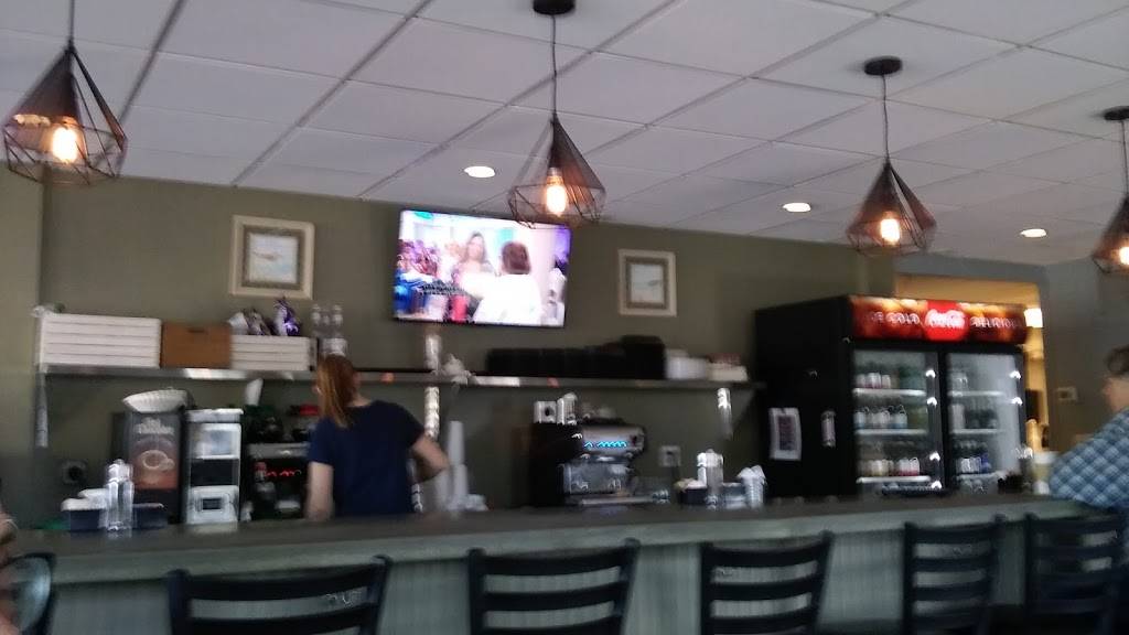 Wickford on the Water | restaurant | 83 Brown St, North Kingstown, RI 02852, USA | 4012947900 OR +1 401-294-7900