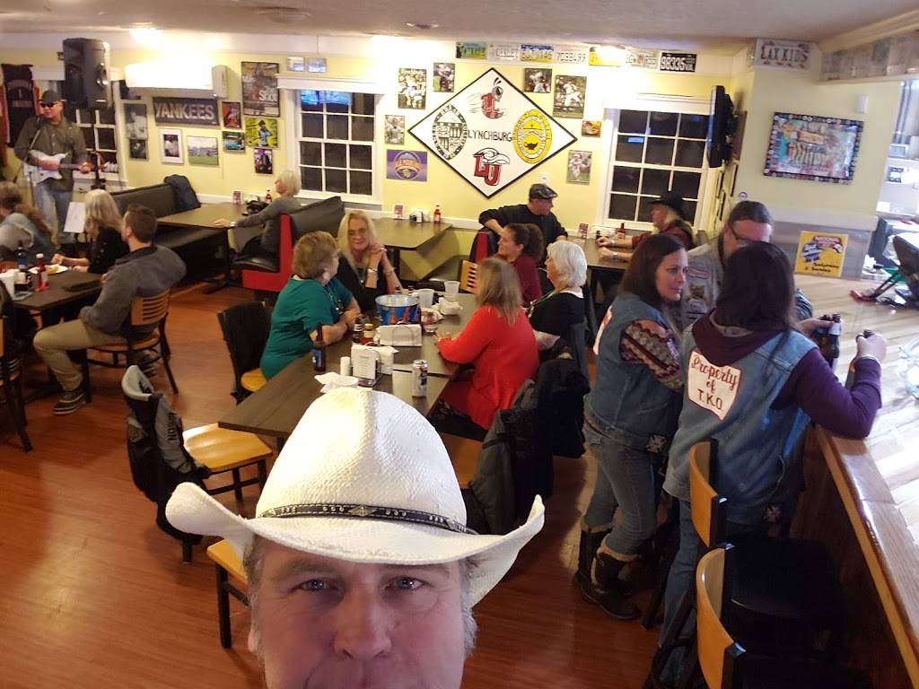 Yellow Submarine | restaurant | 3313 Old Forest Rd, Lynchburg, VA 24501, USA | 4343855357 OR +1 434-385-5357