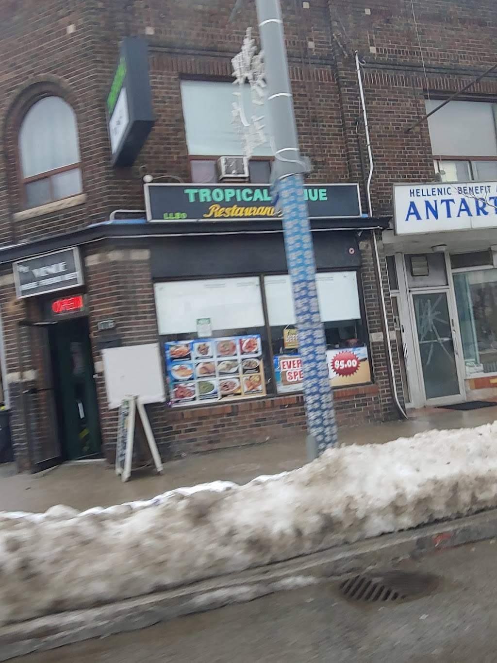 Caribbean restaurant And Bar | restaurant | 1776 St Clair Ave W, Toronto, ON M6N 1J3, Canada | 4165328191 OR +1 416-532-8191