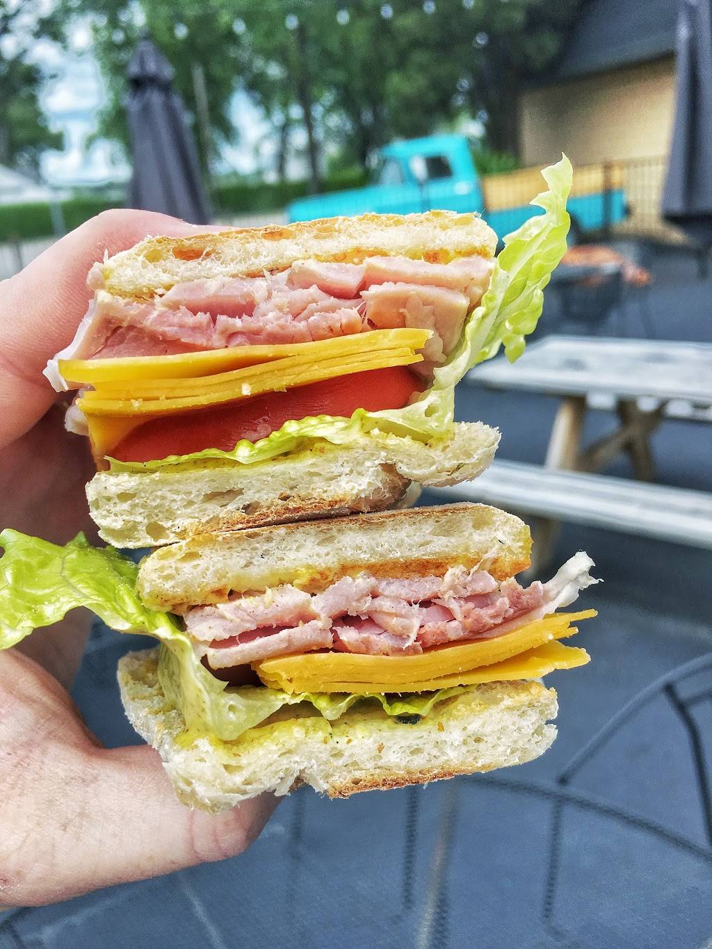 Side Lot Brewery | restaurant | 110 Slocum Lake Rd, Wauconda, IL 60084, USA | 8478650281 OR +1 847-865-0281