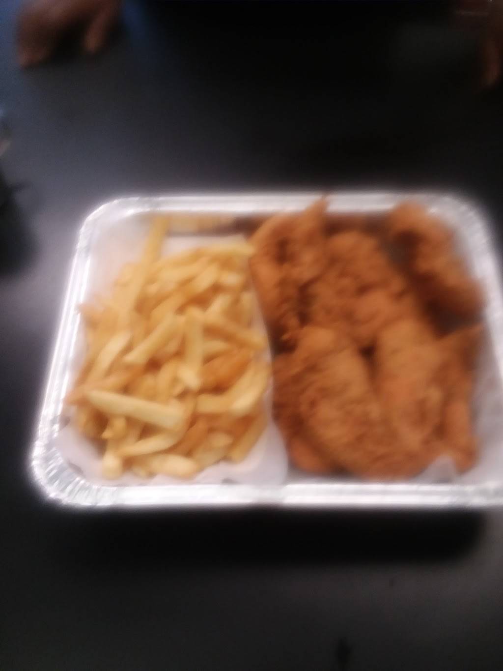 Chicagos Chicken Coop - 87th Street, Chicago | restaurant | 3300 W 87th St, Chicago, IL 60652, USA | 7737789000 OR +1 773-778-9000