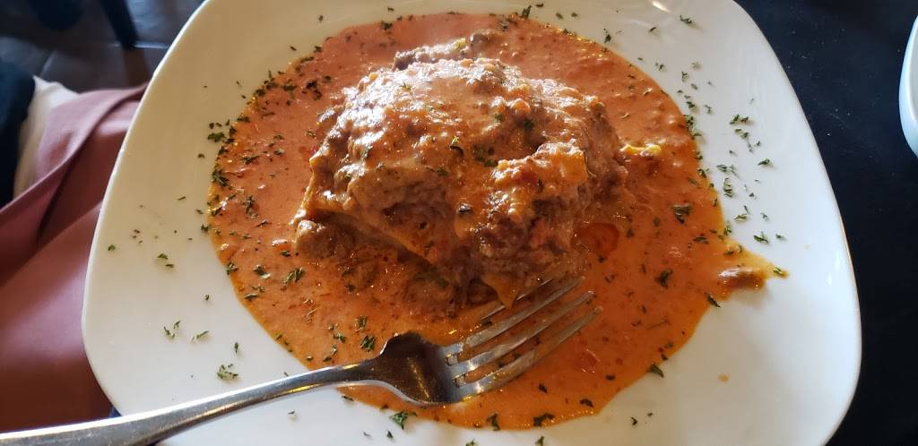 Vino E Pasta | restaurant | 3603 W Gandy Blvd, Tampa, FL 33611, USA | 8139028466 OR +1 813-902-8466