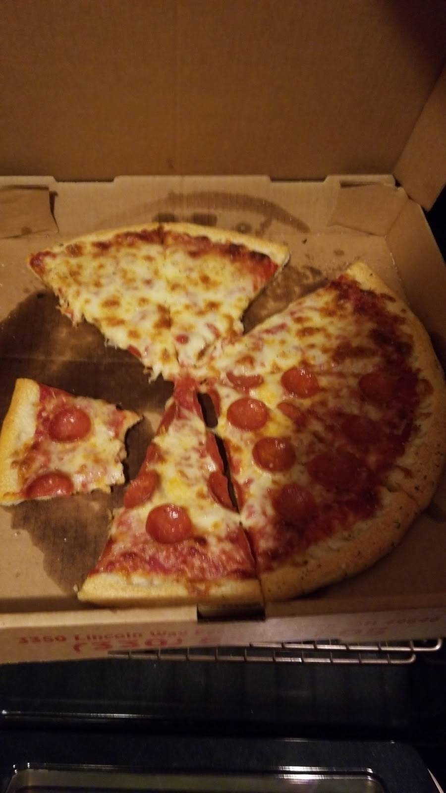 Marscottis Pizza | restaurant | 3350 Lincoln Way E, Massillon, OH 44646, USA | 3308331005 OR +1 330-833-1005