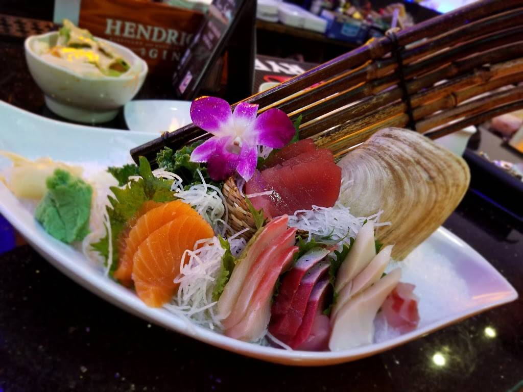 Masa Sushi Grill And Bar | meal takeaway | 1800 Stewart Ave #100, Wausau, WI 54401, USA | 7152986688 OR +1 715-298-6688