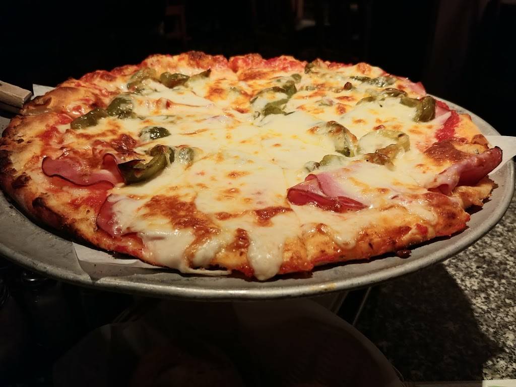 Chi Chis Pizza | restaurant | 23043 Soledad Canyon Rd, Santa Clarita, CA 91350, USA | 6612594040 OR +1 661-259-4040