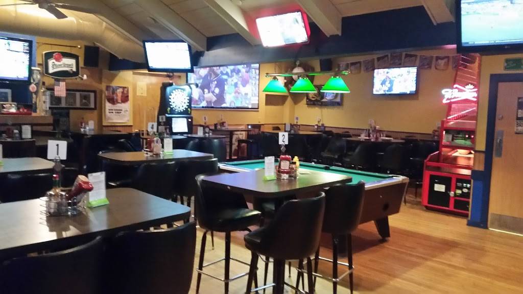 Rounding Third | restaurant | 6317 W Bluemound Rd, Milwaukee, WI 53213, USA | 4144751982 OR +1 414-475-1982