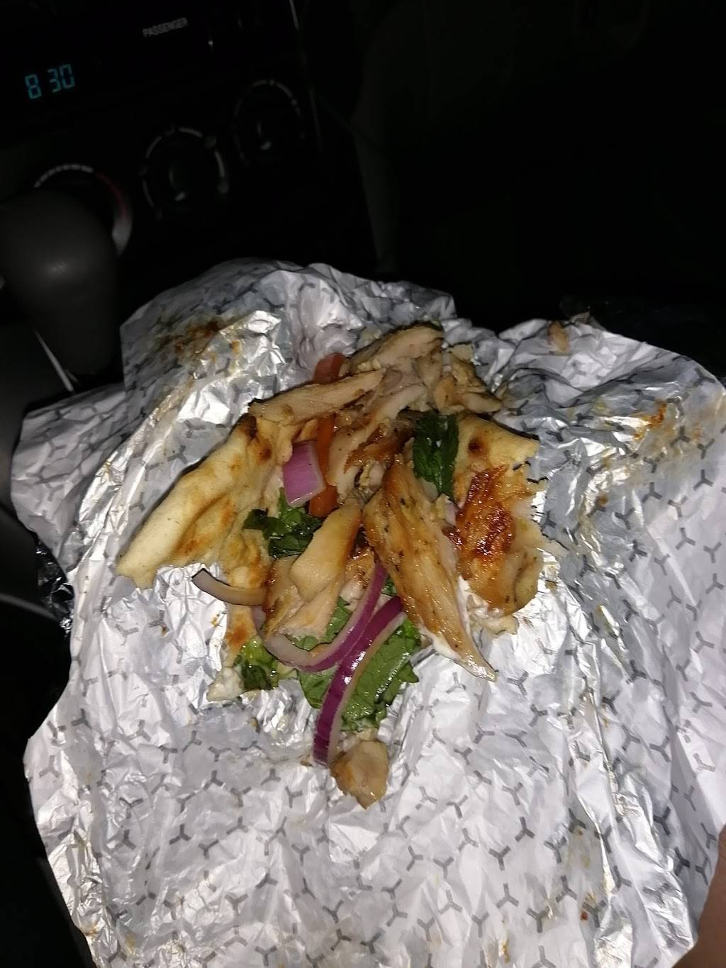 Tzatziki | restaurant | 425 Jane St, York, ON M6S 3Z7, Canada | 4166043400 OR +1 416-604-3400