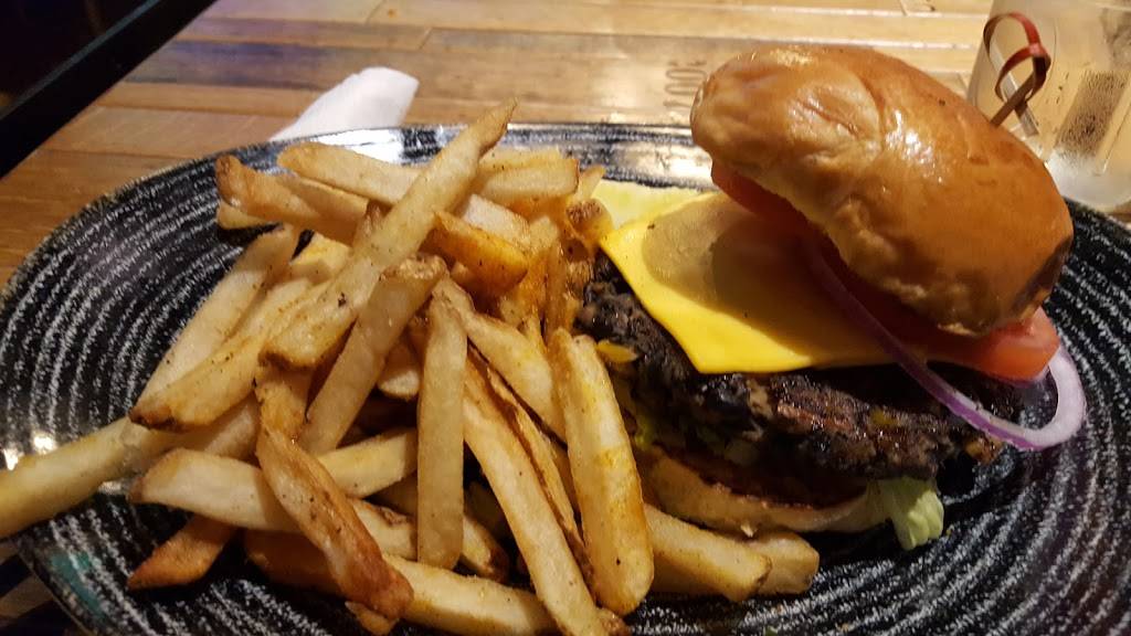 TAP Sports Bar | restaurant | MGM National Harbor Resort & Casino, 101 MGM National Ave, Oxon Hill, MD 20745, USA | 3019716040 OR +1 301-971-6040