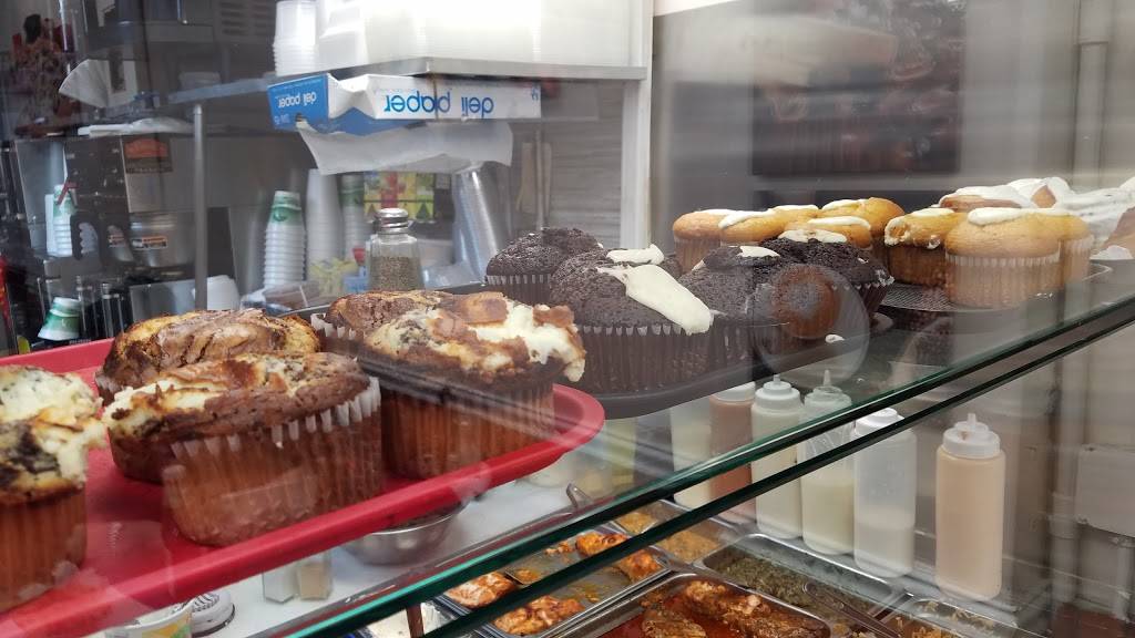 Café Au Lee | restaurant | 193 Lee Ave, Brooklyn, NY 11211, USA | 7183842379 OR +1 718-384-2379