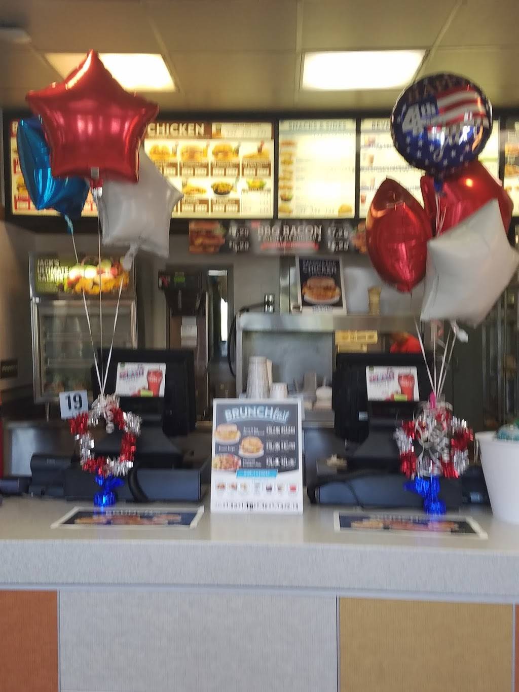 Jack in the Box | restaurant | 5256 S Mission Rd, Bonsall, CA 92003, USA | 7609450472 OR +1 760-945-0472