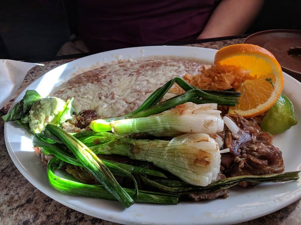 Los Compadres | restaurant | 1144 Pine Ave, Long Beach, CA 90813, USA | 5624320061 OR +1 562-432-0061