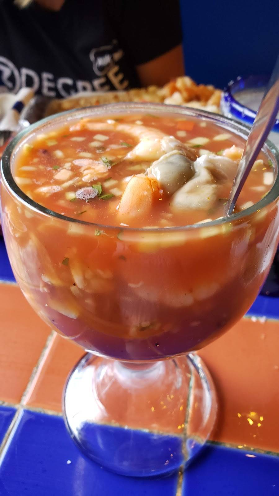 Mariscos Chihuahua Ina | restaurant | 4185 W Ina Rd, Tucson, AZ 85741, USA | 5205722523 OR +1 520-572-2523