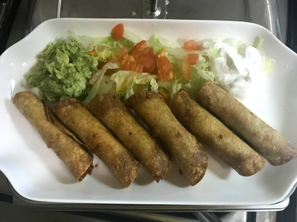 CASA MORALES | restaurant | 802 76th St, Houston, TX 77012, USA | 7139219890 OR +1 713-921-9890