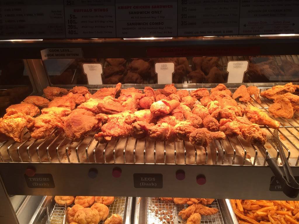 Krispy Krunchy Chicken Alvarado | restaurant | 600 S Alvarado St # 111, Los Angeles, CA 90057, USA | 2139085109 OR +1 213-908-5109