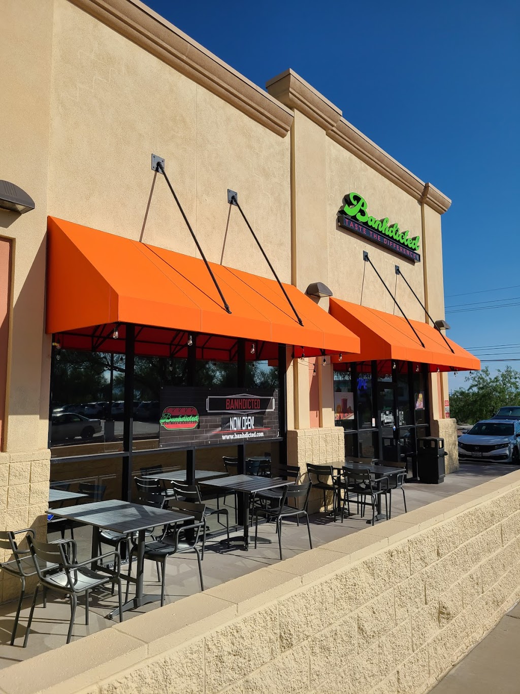 Banhdicted | restaurant | 1980 W Orange Grove Rd #180, Tucson, AZ 85704, USA | 5203898128 OR +1 520-389-8128