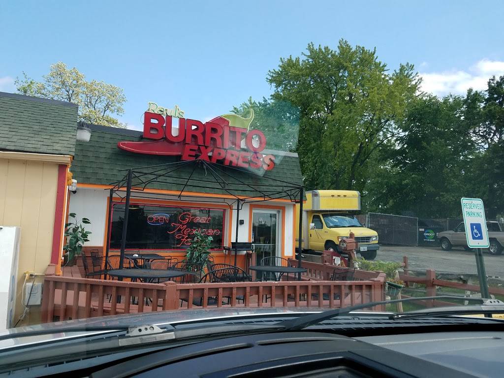 Rauls Burrito Express | restaurant | 112 E Liberty St, Wauconda, IL 60084, USA | 8474871494 OR +1 847-487-1494