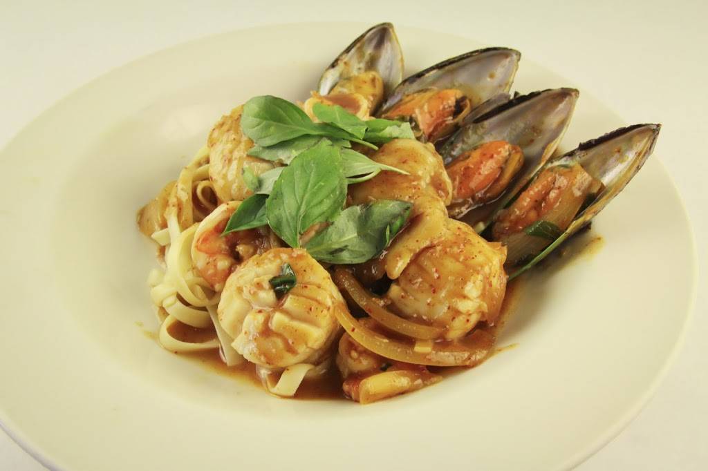 Lemongrass | restaurant | 641 N High St, Columbus, OH 43215, USA | 6142241414 OR +1 614-224-1414