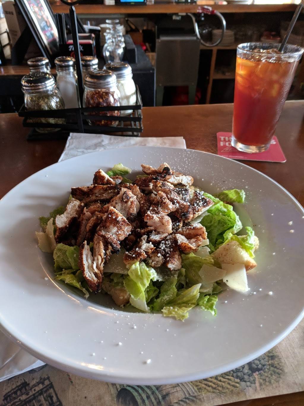 County Line Pizza Restaurant | restaurant | 875 Donald Ross Rd, Juno Beach, FL 33408, USA | 5616263662 OR +1 561-626-3662