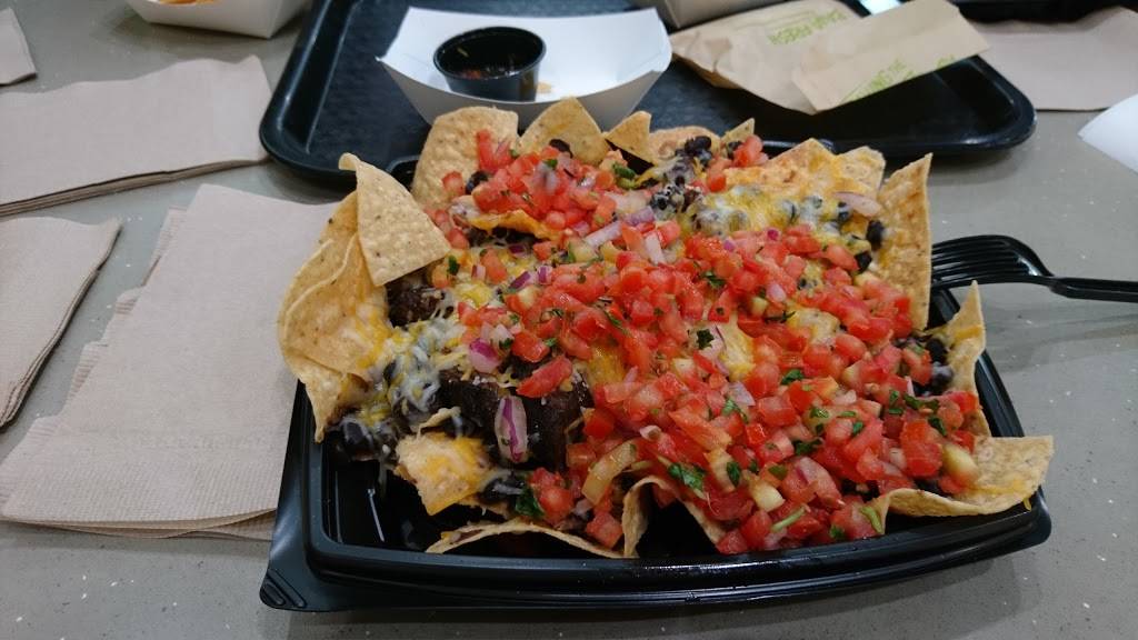 Baja Fresh | restaurant | 899 NE 25th Ave, Hillsboro, OR 97124, USA | 5037180030 OR +1 503-718-0030