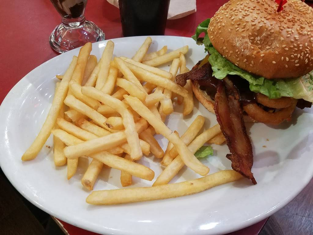 BurgerMeister | restaurant | 1415, 2237 Shattuck Ave, Berkeley, CA 94704, USA | 5106491700 OR +1 510-649-1700