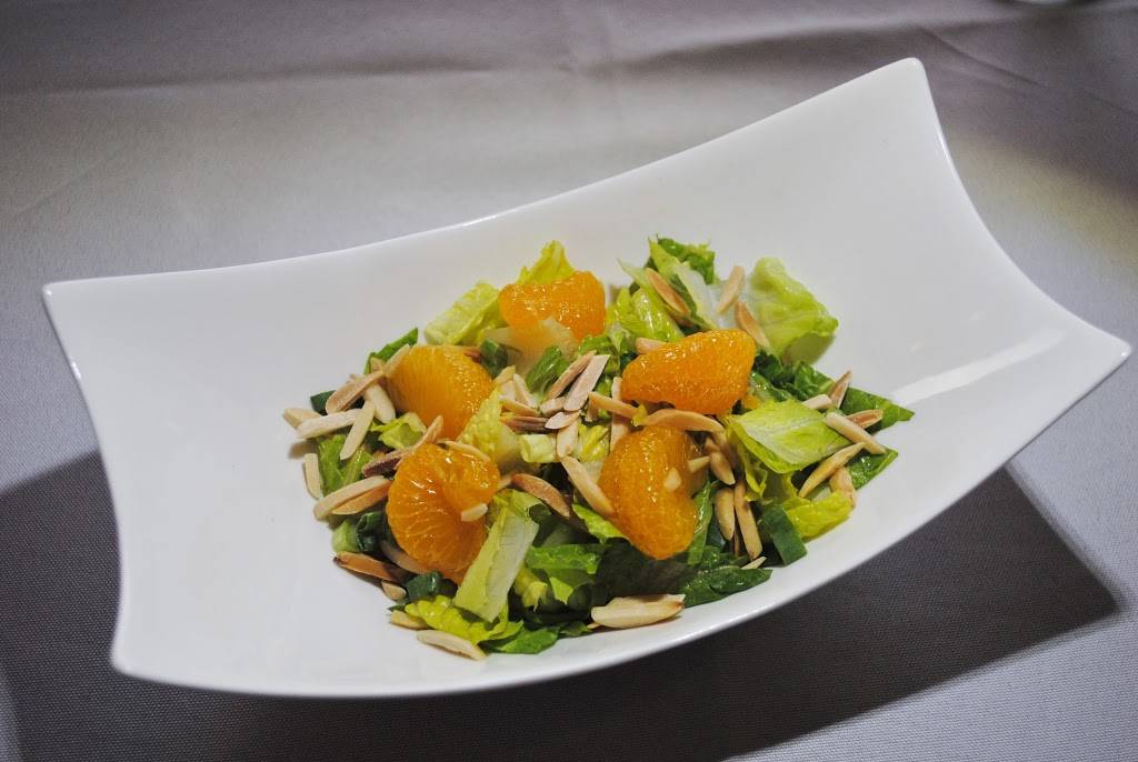 Bercs Steakhouse | restaurant | 186 Lansdowne St E, Peterborough, ON K9J 7N9, Canada | 7057453434 OR +1 705-745-3434