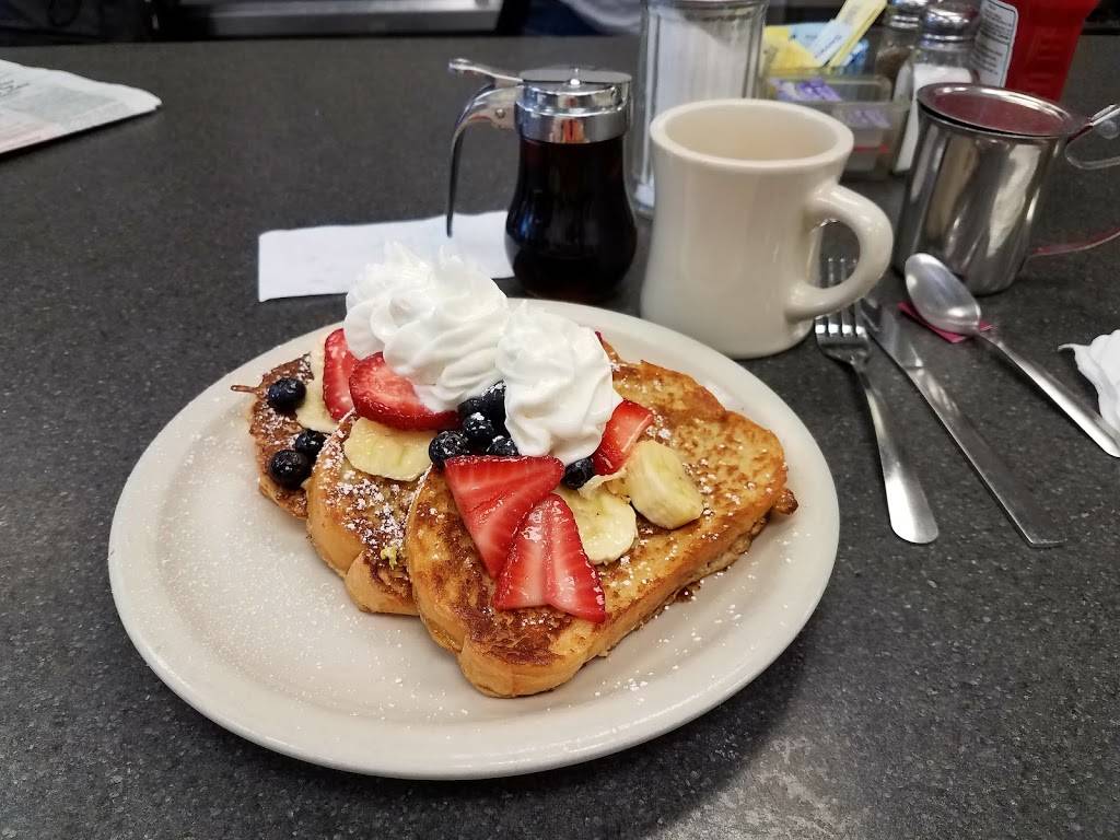 Southern Coney And Breakfast | restaurant | 70 Pope Ave, Hilton Head Island, SC 29928, USA | 8436892447 OR +1 843-689-2447