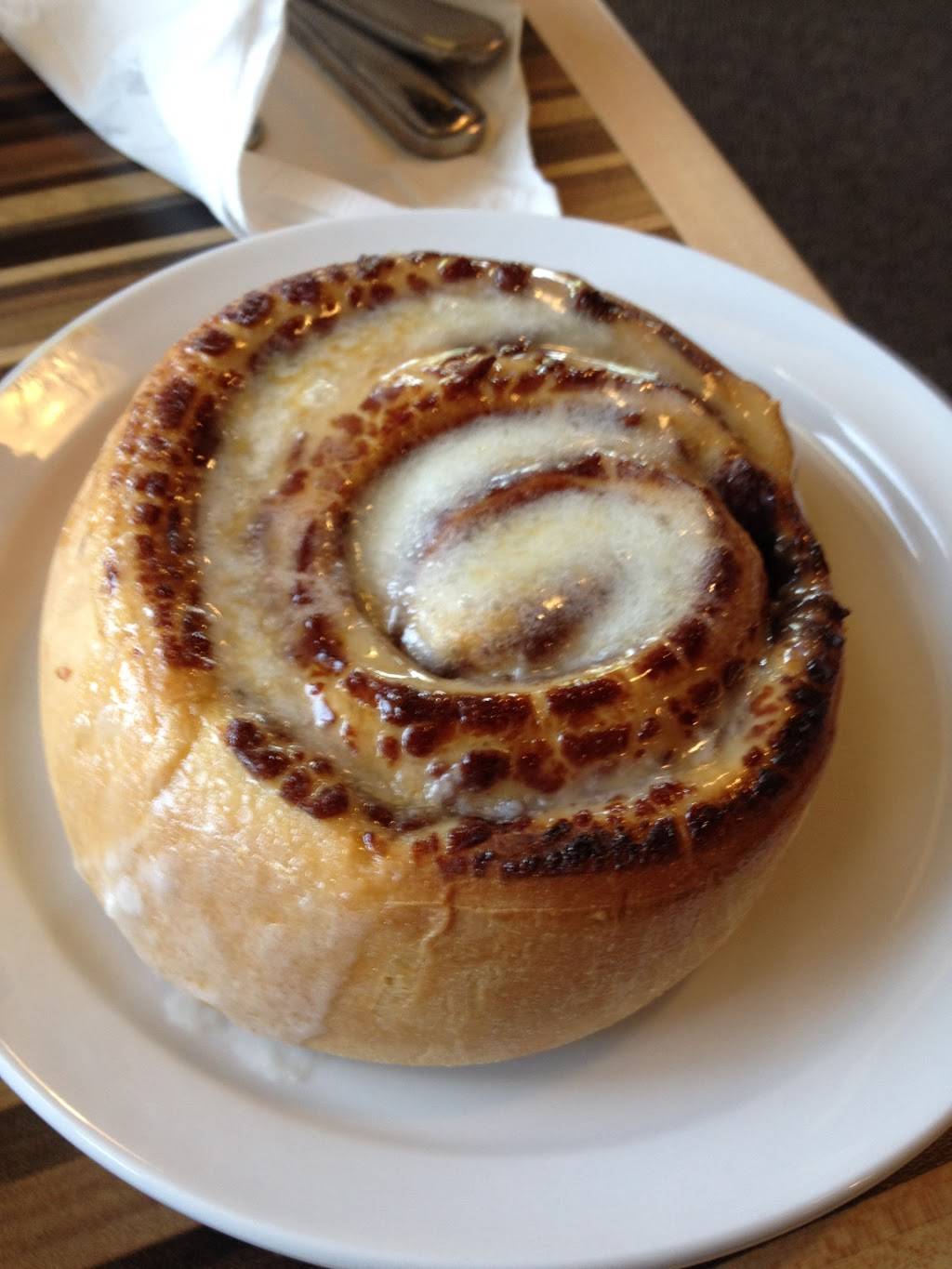 Gibby Gs | restaurant | 489 Yonge St, Barrie, ON L4N 4E1, Canada | 7057391771 OR +1 705-739-1771