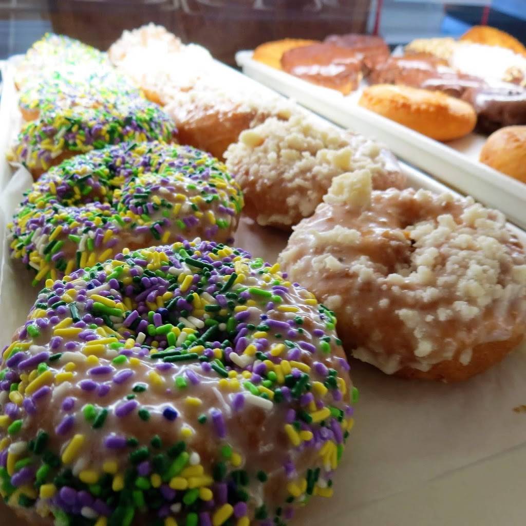 Nigh-Time Donuts | bakery | 299 N Main St, Tooele, UT 84074, USA | 4358828503 OR +1 435-882-8503