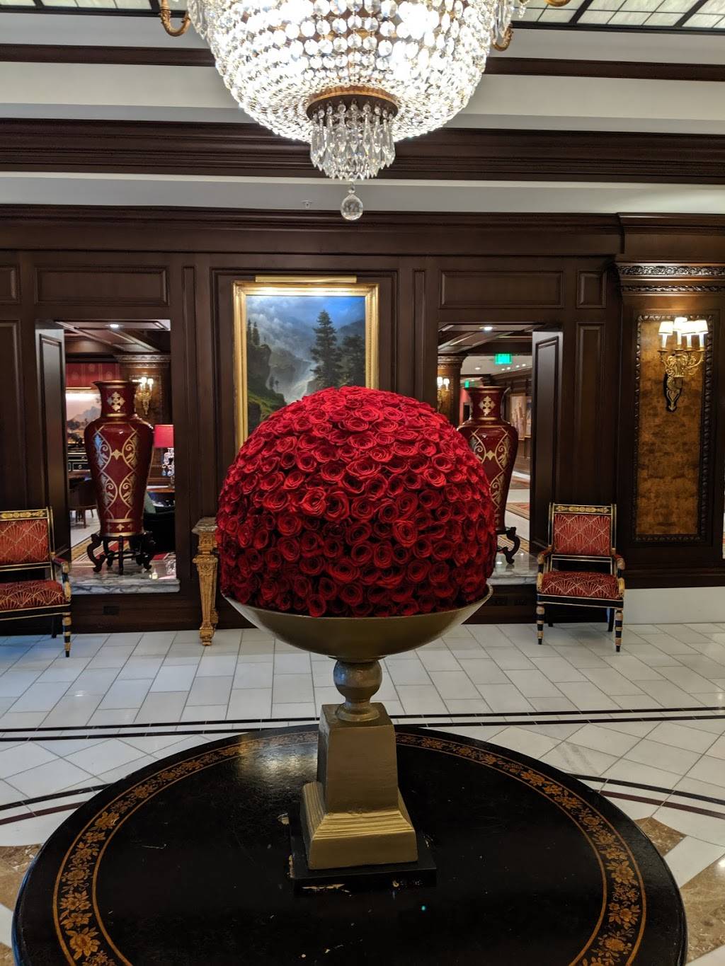 The Broadmoor | restaurant | 1 Lake Ave, Colorado Springs, CO 80906, USA | 8007555011 OR +1 800-755-5011