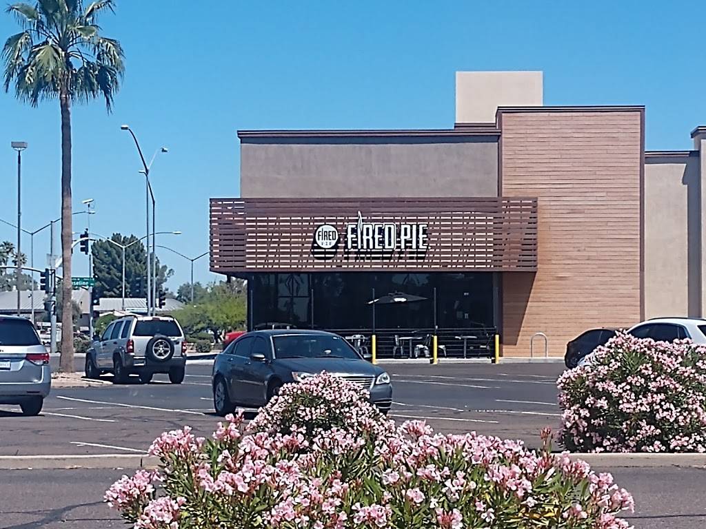 Fired Pie | restaurant | 2015 S Alma School Rd, Mesa, AZ 85210, USA | 4806561283 OR +1 480-656-1283